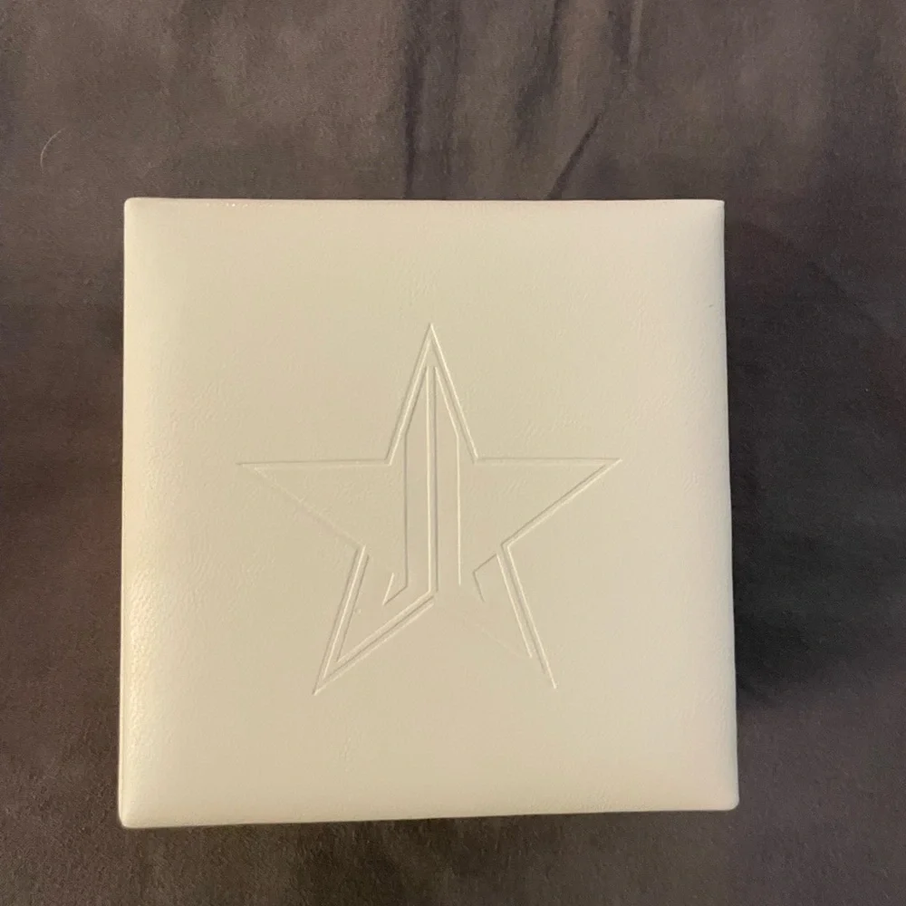 Jeffree Star Extreme Frost Highlighter - Picture 5 of 9